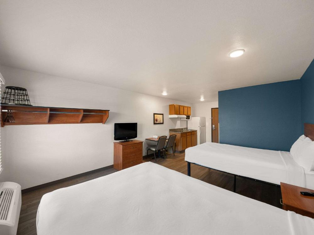 Standard Double Room interior